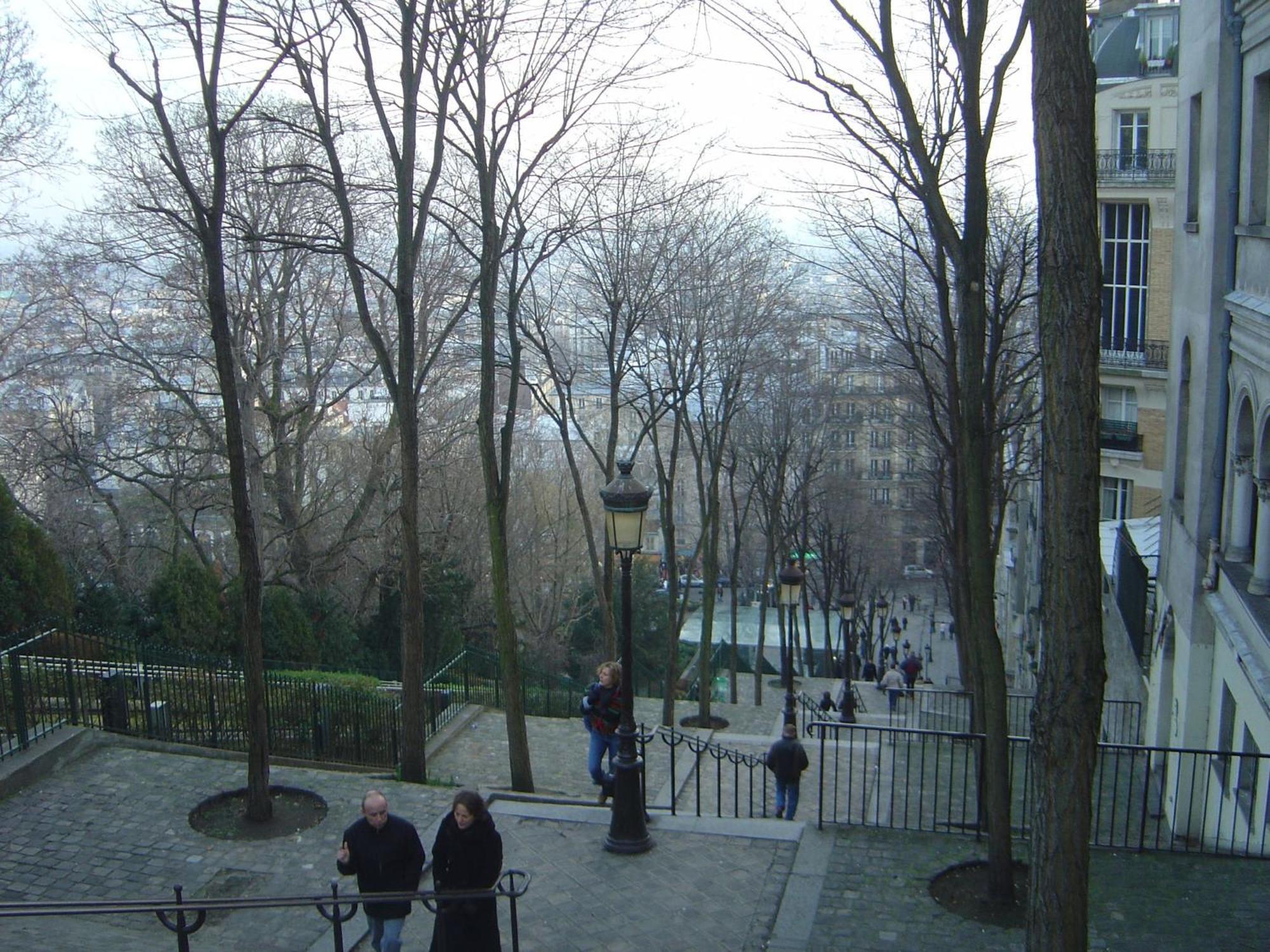 Charming Duplex In Montmartre Leilighet Paris Eksteriør bilde